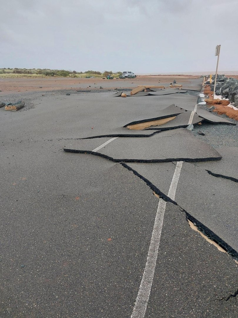 Karratha Back Beach Boat Ramp is closed due to damage from Narelle. 