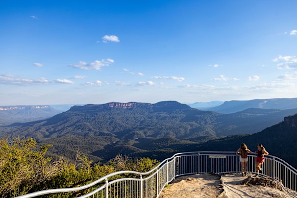 The Blue Mountains. it was hard crossing for white men the first time, now it’s even worse