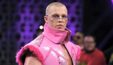 Current AEW Champion Injured On Collision (AEW News)