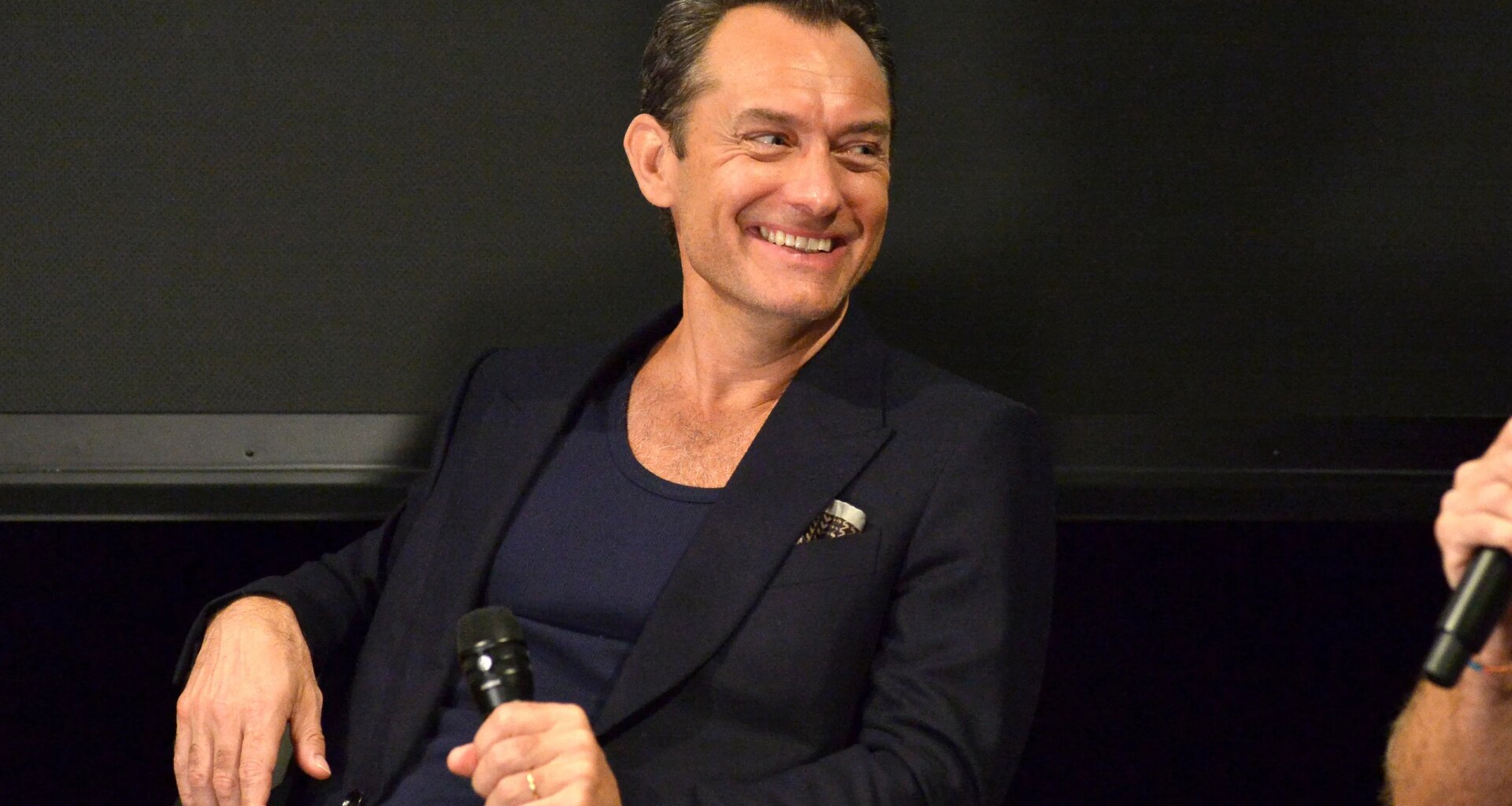 How is Jude Law involved in the Jorginho/Chappell Roan controversy?