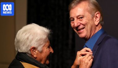 Dennis Cometti's commentary made him a legend, but dedication off the mic defined him