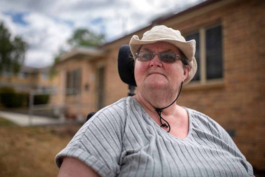 Sharryn Johns portrait outside home in Kings Meadows 2026-02-26 110200__17dfdef49a6f556bf6bad0f8c0f630fad2968879