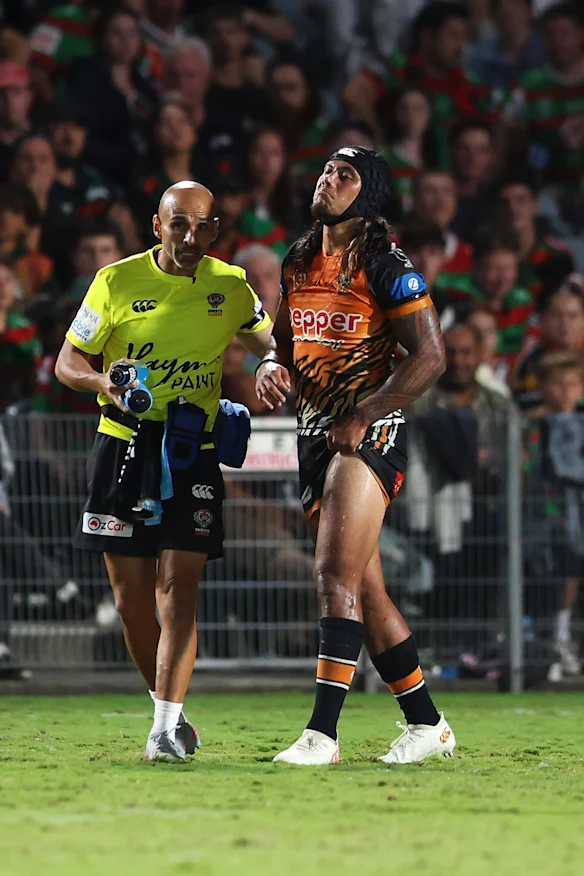 Jahrome Luai leaves the field injured.