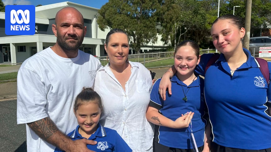 Parents rally outside Queensland high school to demand action against bullying