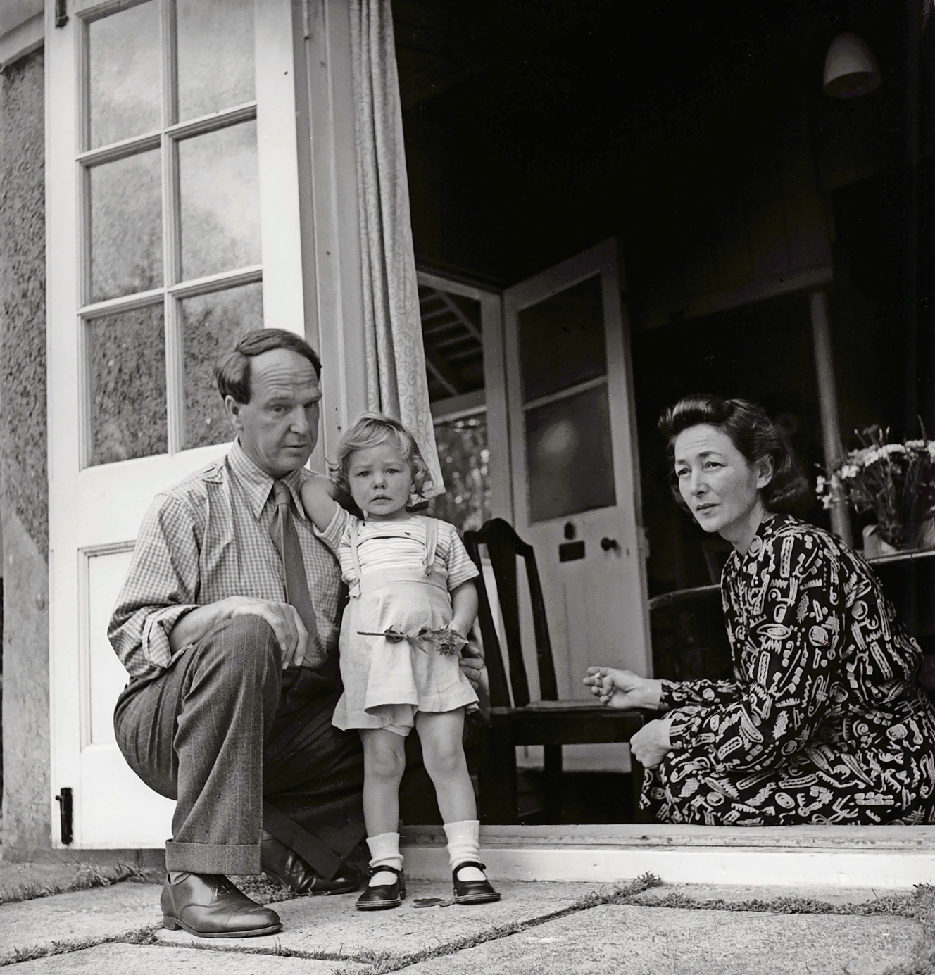 Henry Moore, Mary Moore, and Irina Anatolia Moore (née Radetzki) pose for a portrait.
