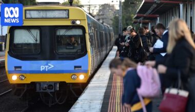 Free public transport in Victoria through April as fuel prices continue to climb