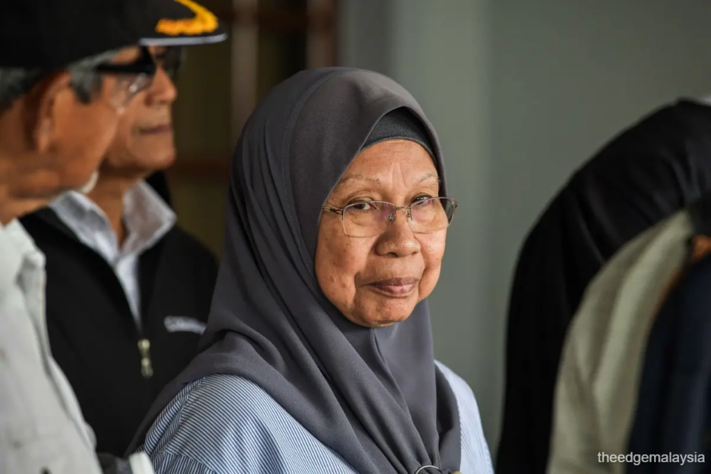 Aminah Ahmad, a former officer at the Ministry of Foreign Affairs