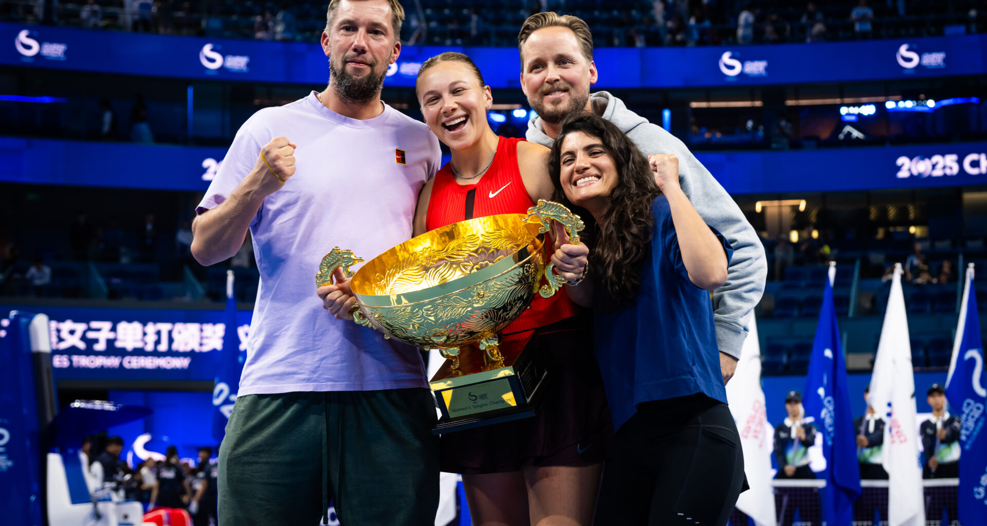 Anisimova closes chapter with coach Vleeshouwers: 'Thank you for everything'