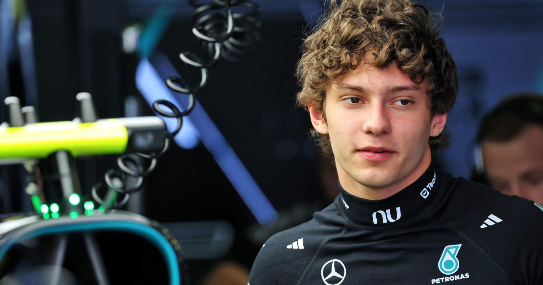 Toto Wolff issues Kimi Antonelli strong 'thieves' warning