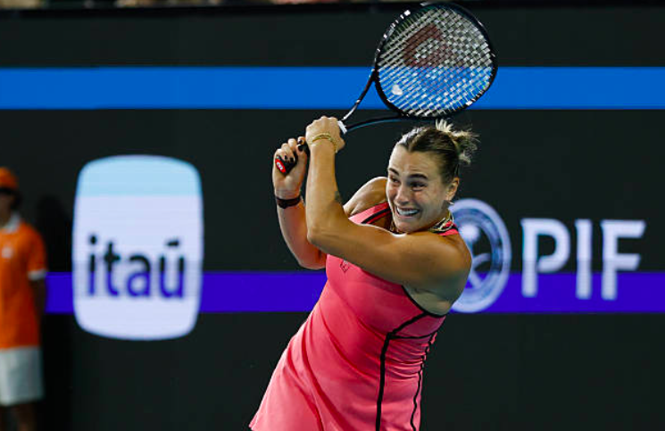 Aryna Sabalenka getting ready to face Qinwen Zheng in Miami. Source: Getty