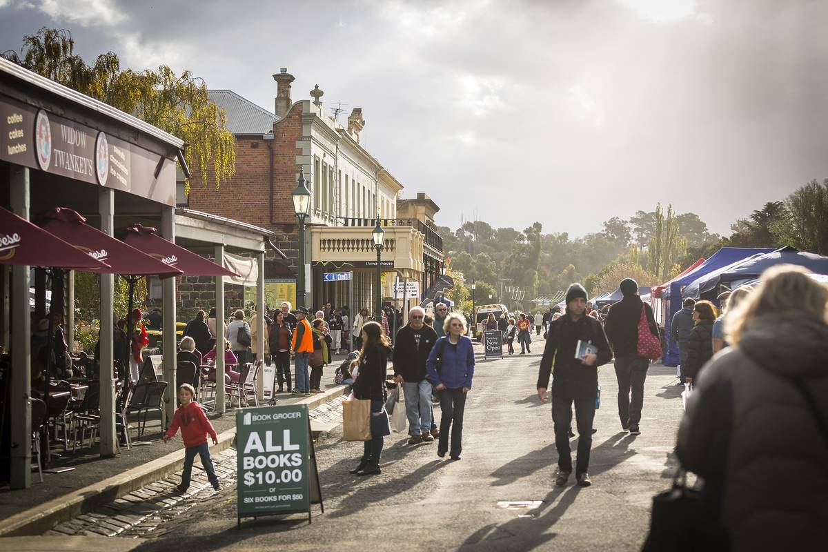 This Charming Destination Near Melbourne Is One Of The World’s Only ‘Booktowns’ — And It’s Hosting A Festival For Bibliophiles With Over 130 Book Stalls