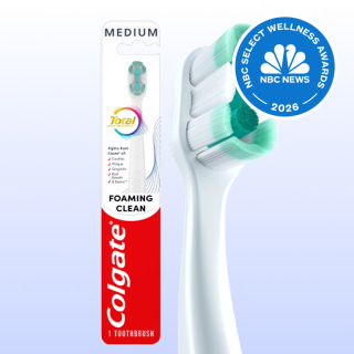 Colgate Total Active Prevention Foaming Clean Toothbrush