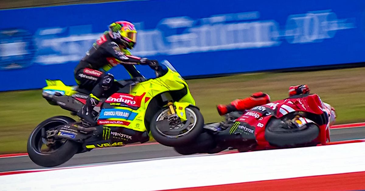 WATCH: Marc Marquez crash takes out Diggia in the Sprint! - motogp.com