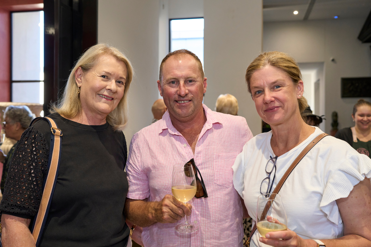 Robyn Town with Simon and Narelle Tolley