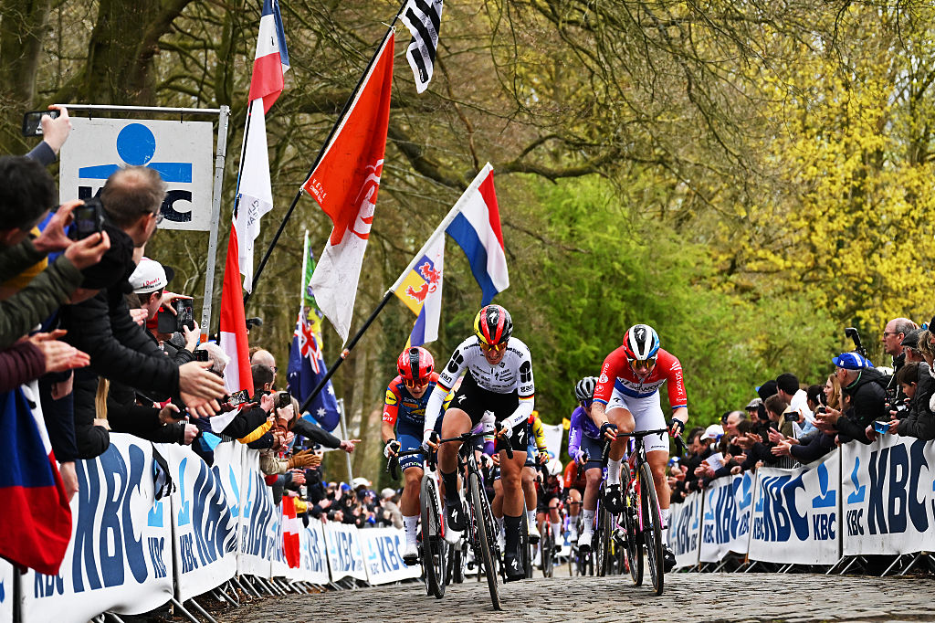 WEVELGEM, BELGIUM - MARCH 29: (L-R) Franziska Koch of Germany and Team FDJ United - SUEZ and Lorena Wiebes of Netherlands and Team SD Worx - Protime compete during 13th In Flanders Fields - From Middelkerke to Wevelgem 2026 - Women's Elite a 135.2km one day race from Wevelgem to Wevelgem / #UCIWWT / on March 29, 2026 in Wevelgem, Belgium. (Photo by Luc Claessen/Getty Images)