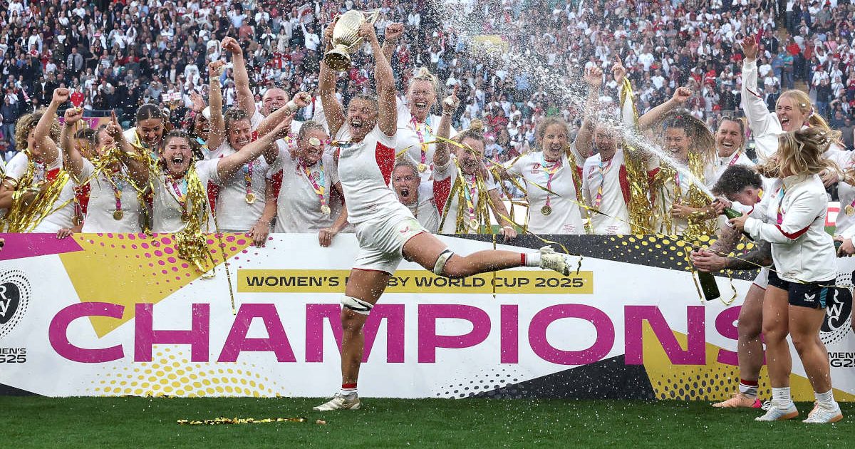 25 World Cup winners included in Red Roses' Six Nations squad