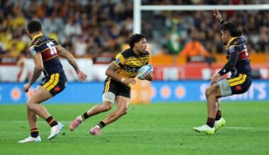 Hurricanes in top spot after Round 6