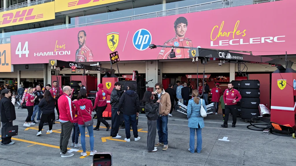 Ferrari F1 2025 Boom Gantry