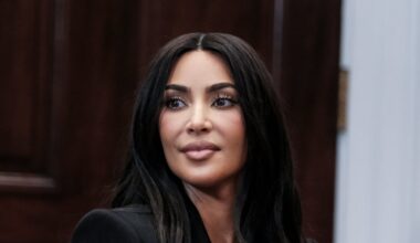 How to avoid being influenced into spending your hard-earned money – The Irish Times