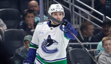 Vancouver Canucks, defenceman Victor Mancini agree to terms on two-year contract extension