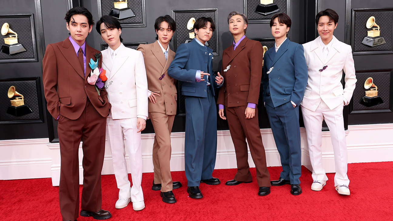 (L-R) V, Suga, Jin, Jungkook, RM, Jimin and J-Hope of BTS attend the 64th Annual GRAMMY Awards at MGM Grand Garden Arena on April 03, 2022 in Las Vegas, Nevada.