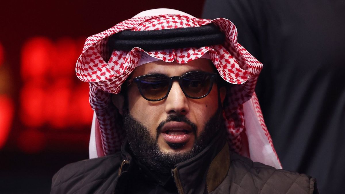 Turki Alalshikh aims brutal insult at Eddie Hearn in Conor Benn message