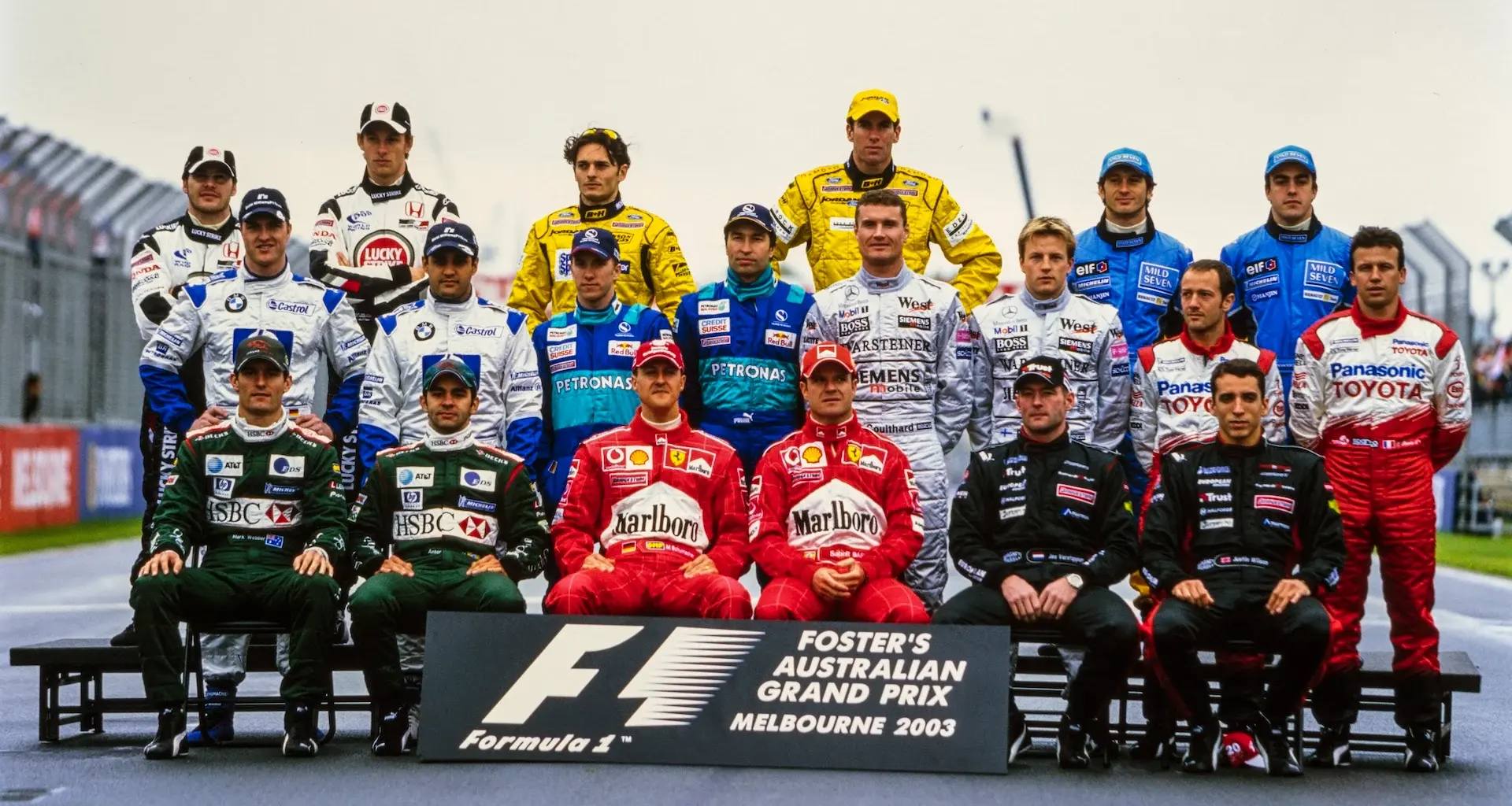 BAHRAIN, BAHRAIN - FEBRUARY 20: Max Verstappen of the Netherlands driving the (3) Oracle Red Bull