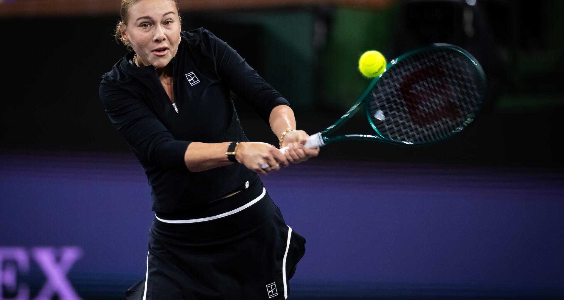 90 spray cans later, Anisimova gets a mural at Miami Open