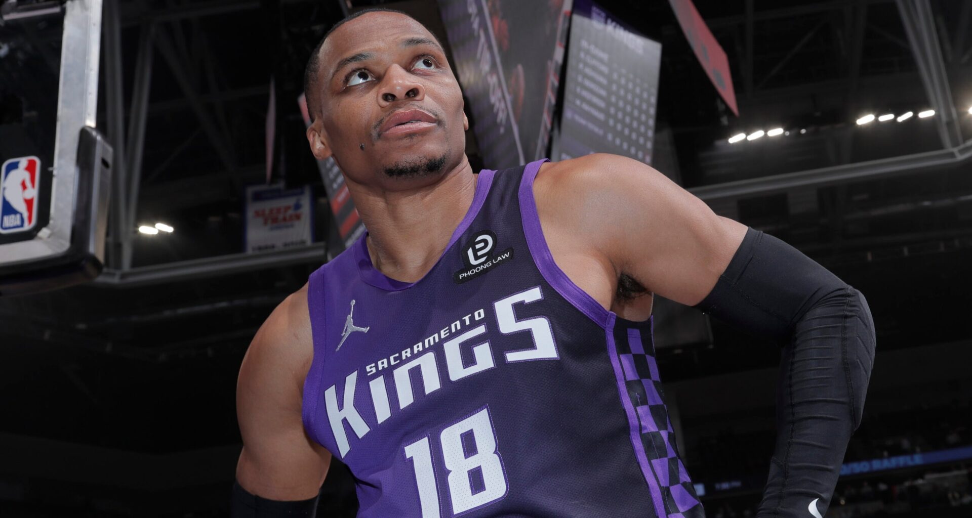 Tests show no fracture for Tyrese Maxey (sprained pinky)