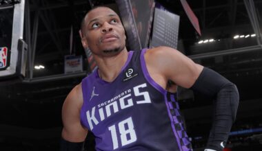 Tests show no fracture for Tyrese Maxey (sprained pinky)