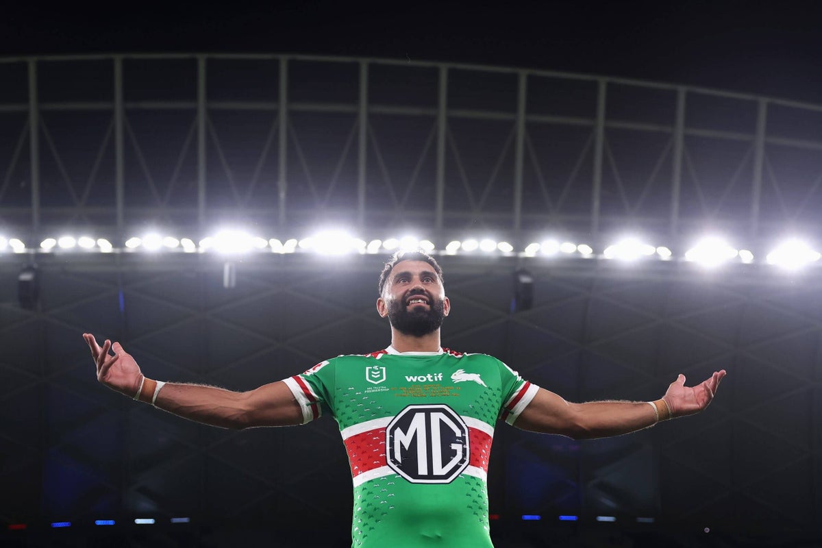 The prime minister, the pitch invasion, and a 53-year rugby league record broken