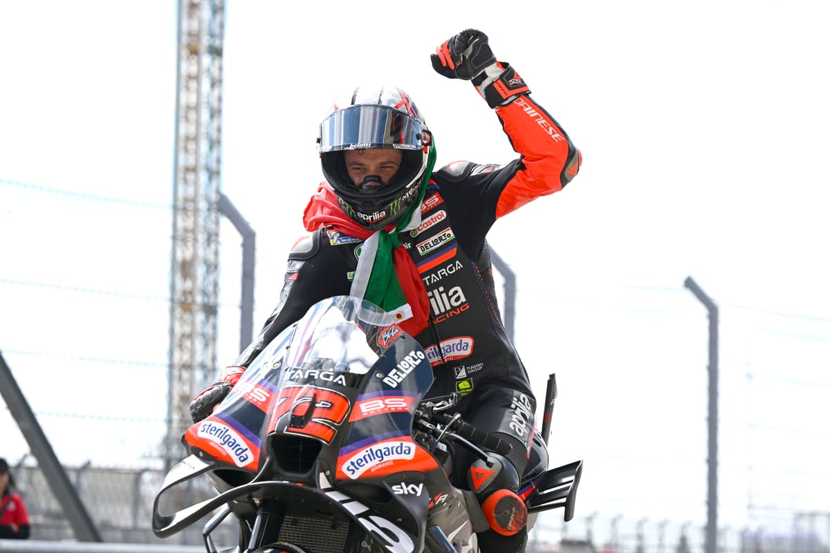 Bezzecchi wins fifth straight grand prix in Aprilia 1-2