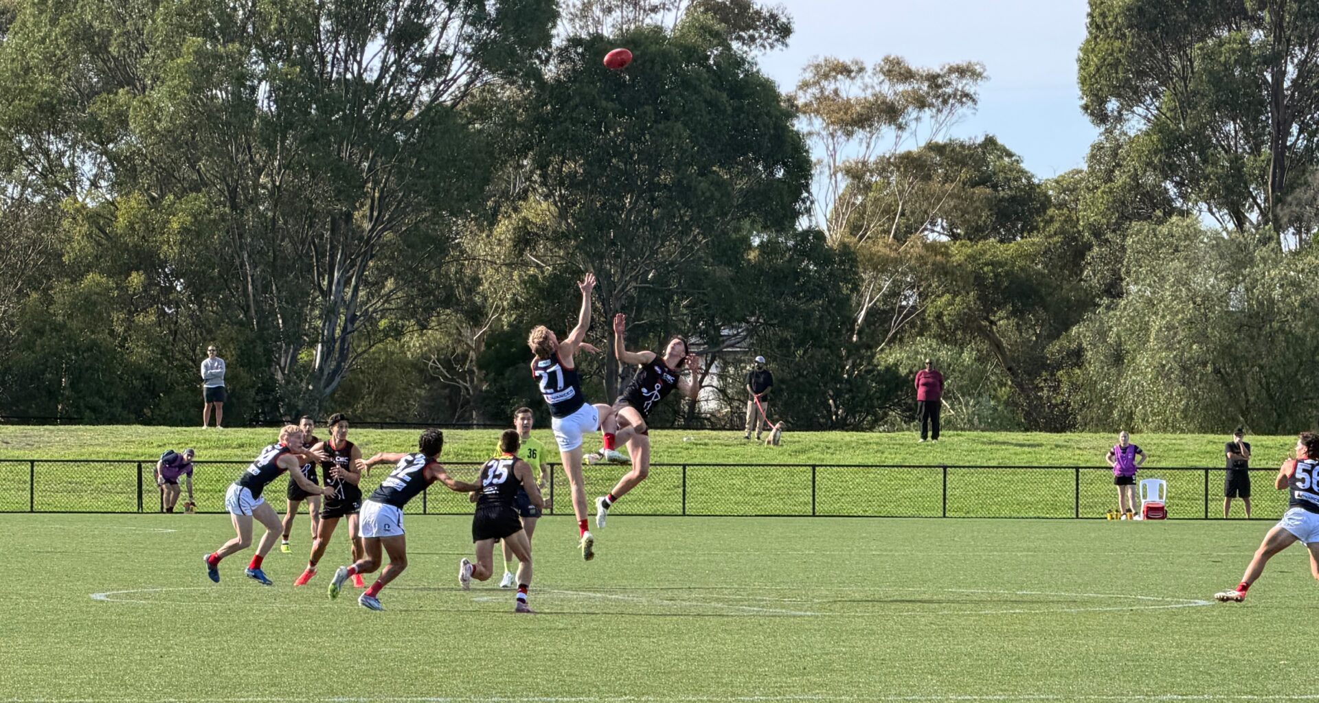 VFL Report | Dees dominate in final practice match