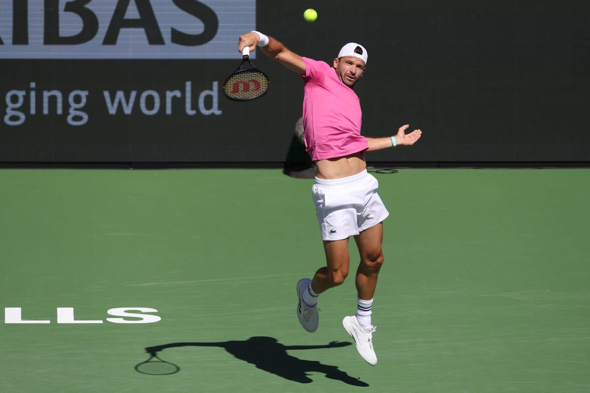 Tennis bends to the wind’s will at Indian Wells as desert weather blows players off course