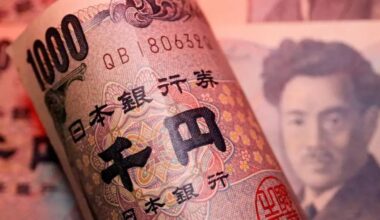 Japan finance minister says will respond nimbly to latest market movements