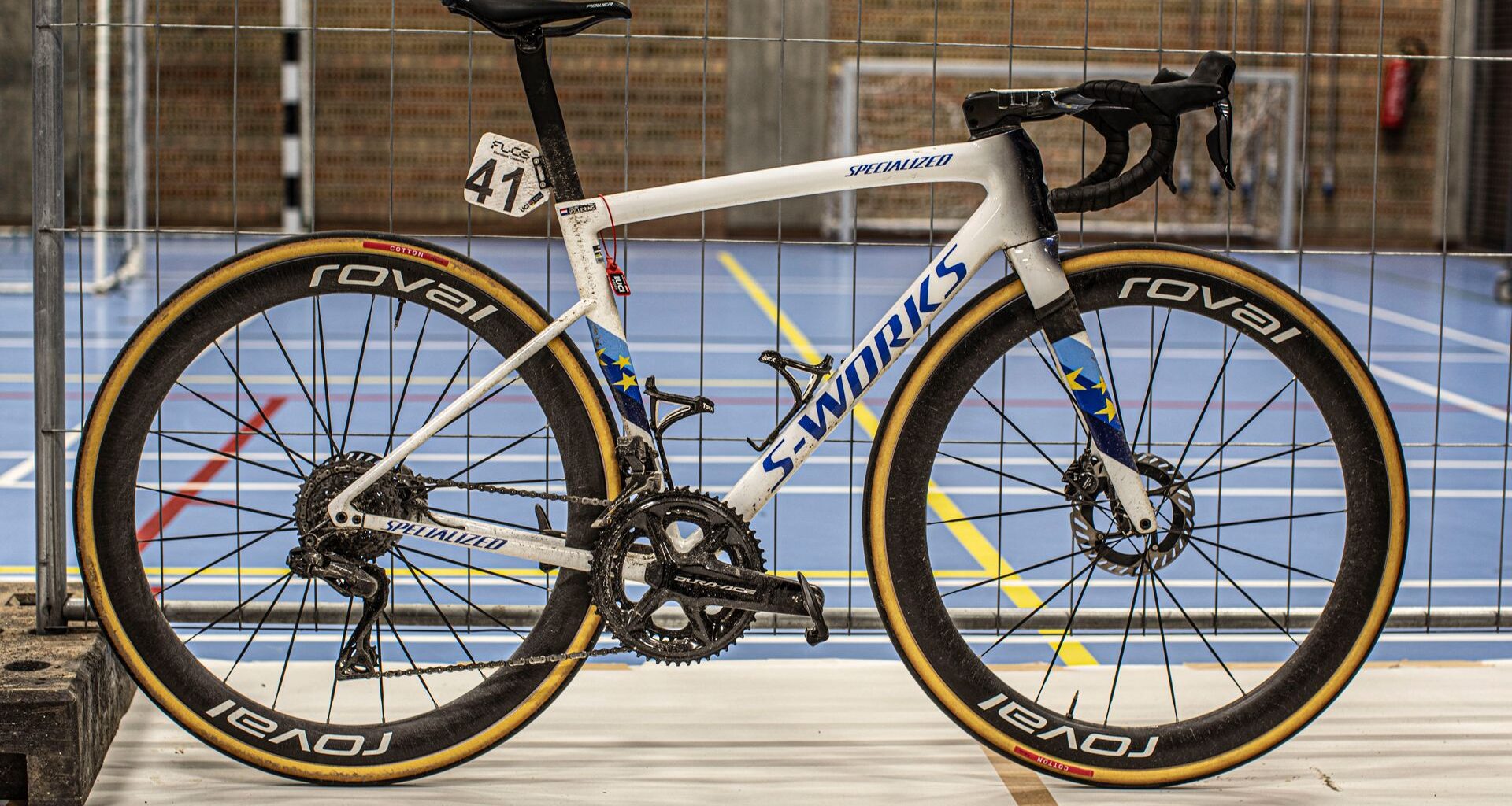 Demi Vollering's Specialized S-Works Tarmac SL8