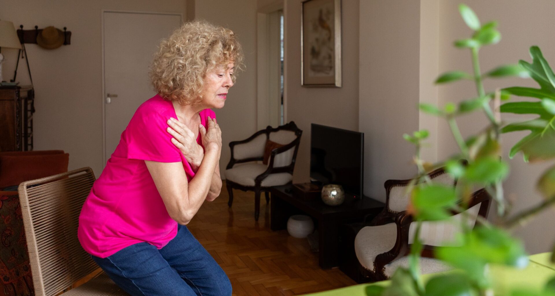 The 30-second sit-to-stand test is a scientific standard for assessing longevity—here are the benchmarks to aim for in your 60s, 70s, 80s and 90s