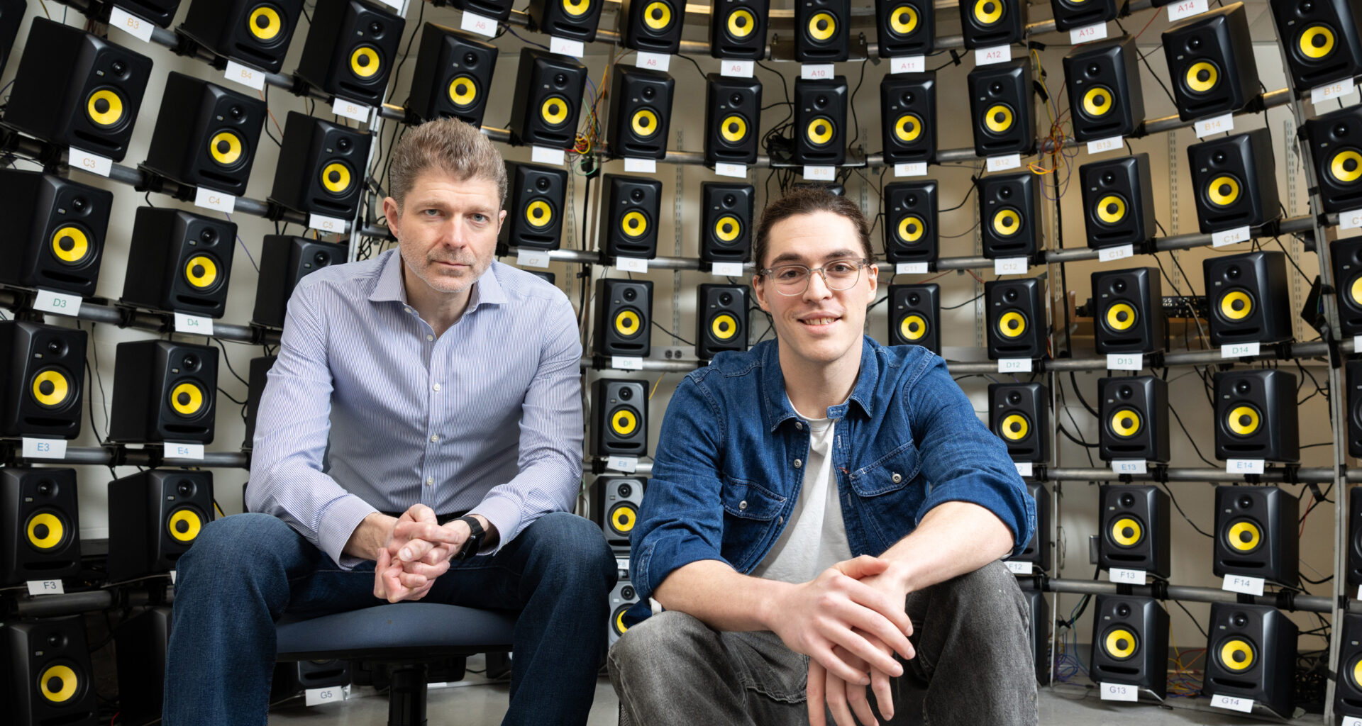 How Brain Handles "cocktail Party Problem"