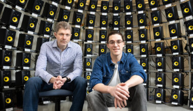 How Brain Handles "cocktail Party Problem"