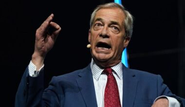 Farage crashes Chisora interview days before Wilder fight amid Ipswich Town fallout