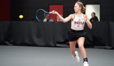 Women’s tennis splits weekend, falls to Toledo for 1st MAC loss – Northern Star