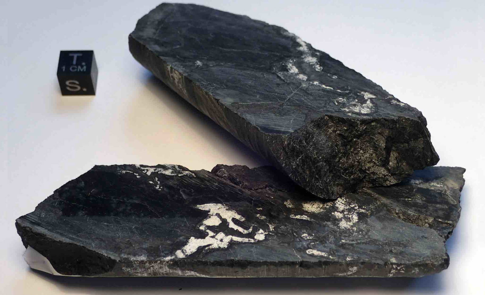 Oklo natural nuclear reactor