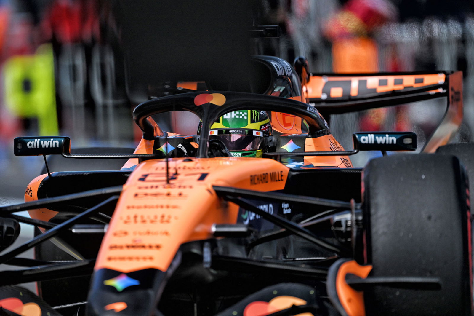 The mystery McLaren must solve for Piastri’s title hopes
