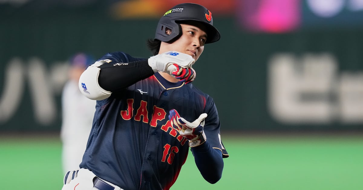 Shohei Ohtani hits grand slam at WBC after putting on a show in BP