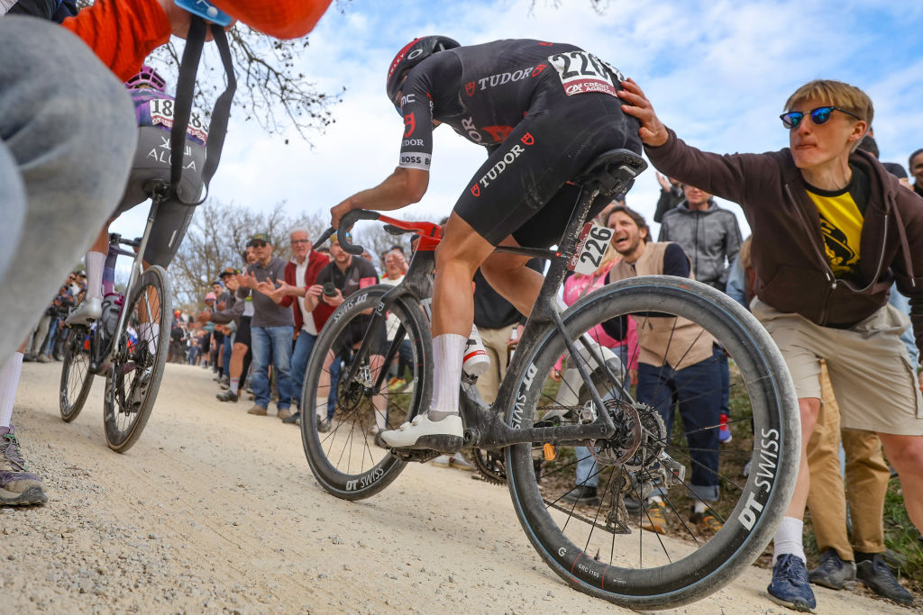 The second passage focuses on Tolfe Wilksch Hannes during the 19th Strade Bianche 2025, Elite Men, on March 8, 2025, in Siena, Italy. (Photo by Paolo Giuliani/NurPhoto)