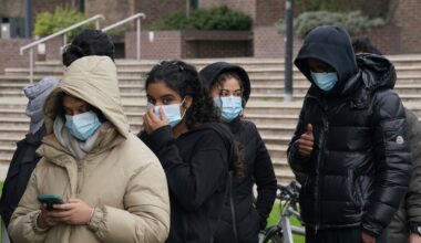 Two students die in ‘explosive’ outbreak of meningitis in UK – The Irish Times