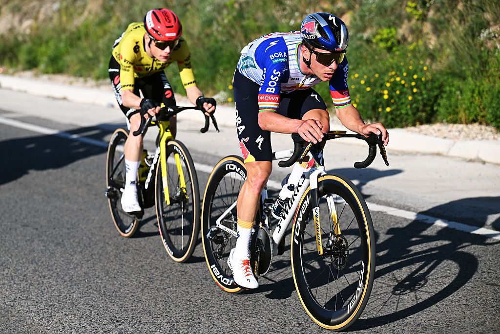 Volta a Catalunya stage 3: Remco Evenepoel and Jonas Vingegaard on the attack