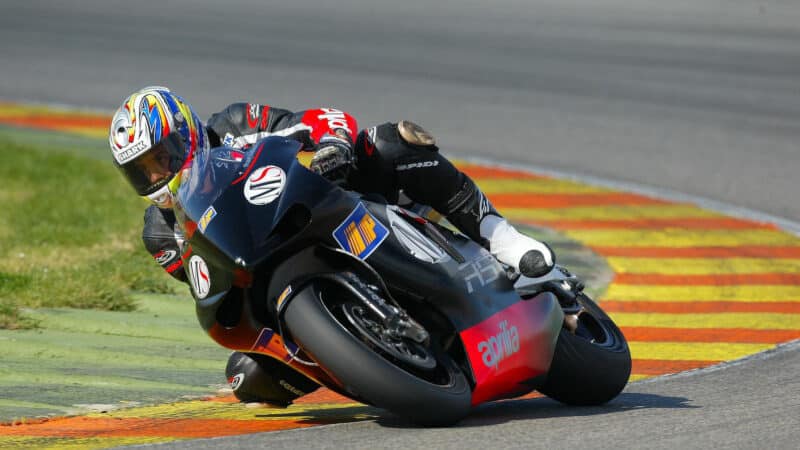 Regis Laconi wrestling with the original RS Cube in 2002