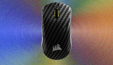 Corsair Sabre V2 Carbon Fiber and Magnesium Gaming Mice Review