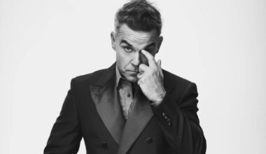 Robbie Williams to kick off Australian tour with massive Adelaide Oval show